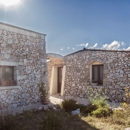 Country house Tre Pajare *